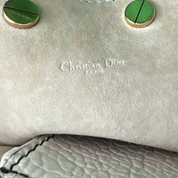 Christian Dior Bucket Bag Cream Grained Leather Small Shoulder Bag - Picture 11 of 12
